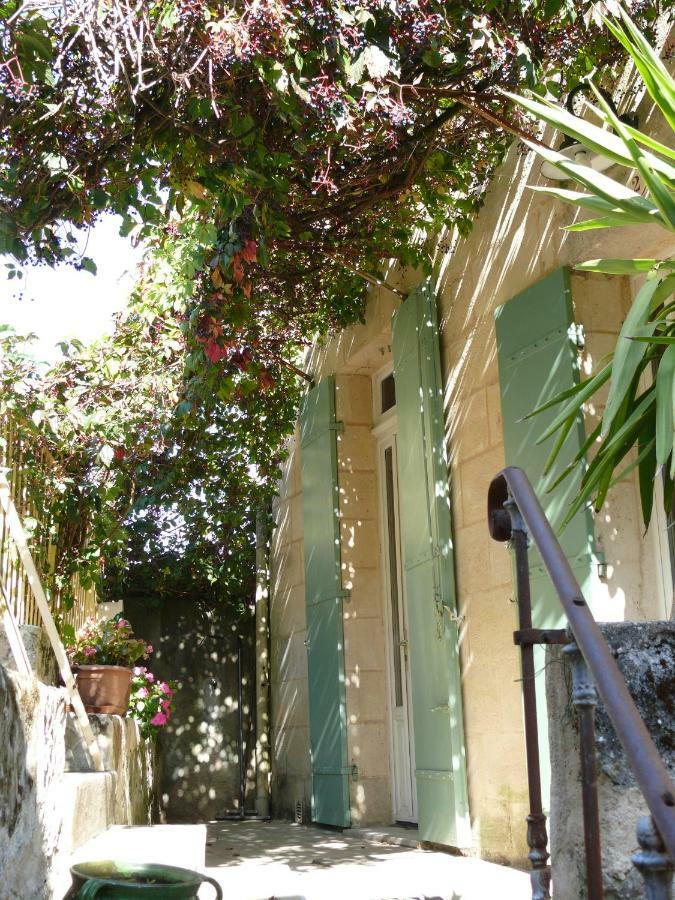 Les Oiseaux Apartment Saint-Émilion Exterior foto